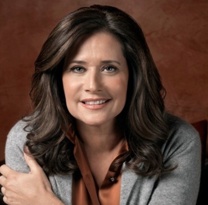Interesting Facts About Lorraine Bracco That Tabloids and Gossip Magazines ...